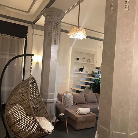 Zumbul Apartment *